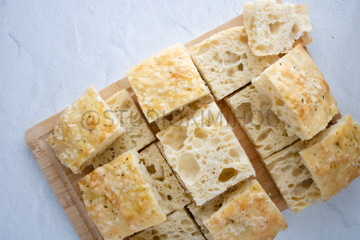 Semi-Exclusive Focaccia Sandwich Bread on Linen