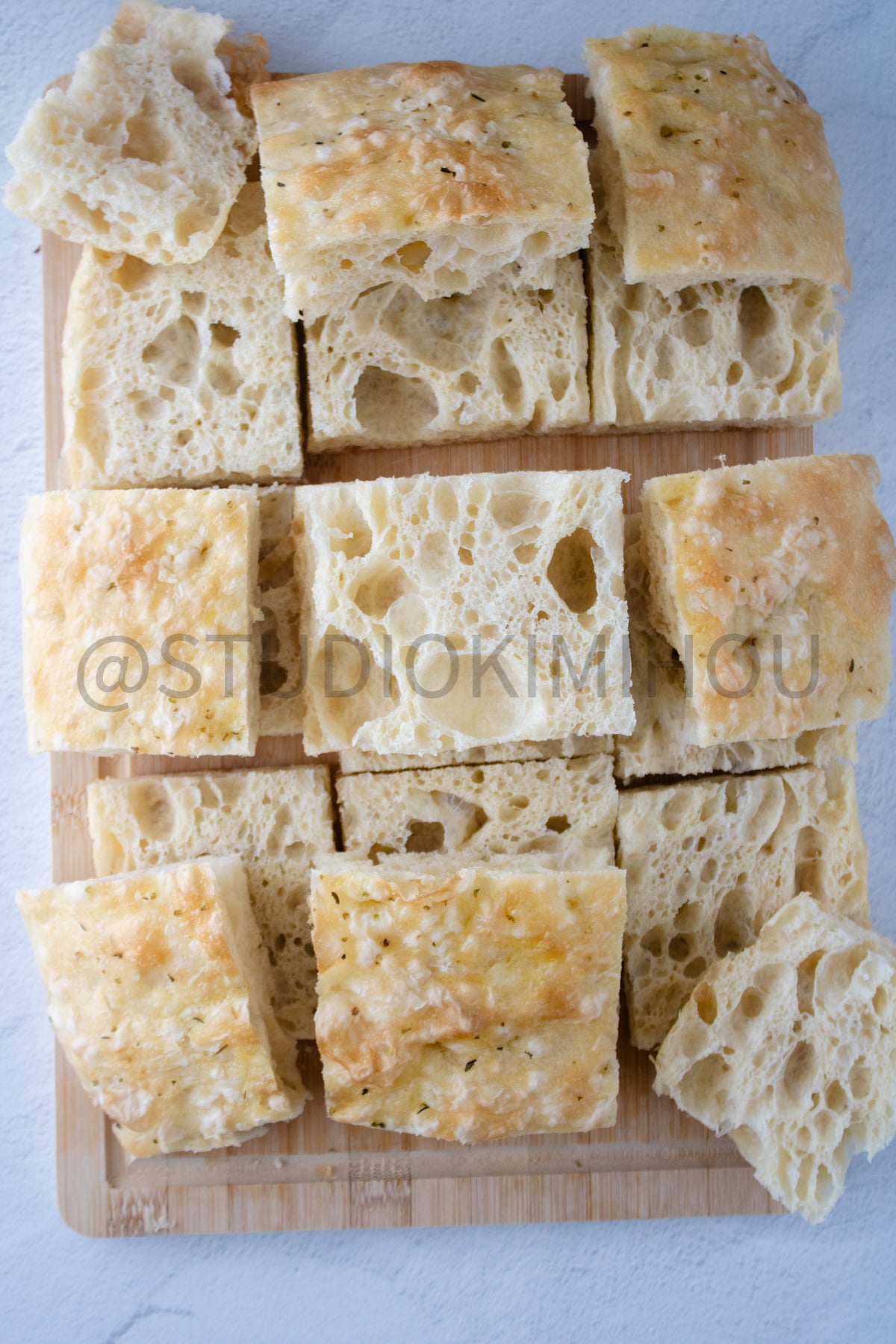 Semi-Exclusive Focaccia Sandwich Bread on Linen