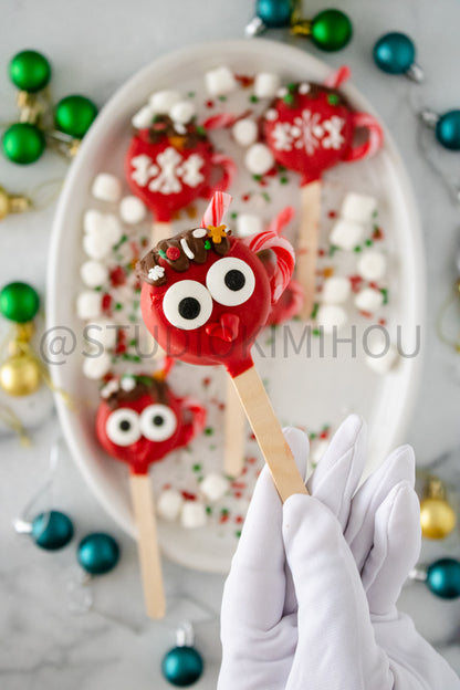 Semi-Exclusive Hot Cocoa Oreo Pop on Marble